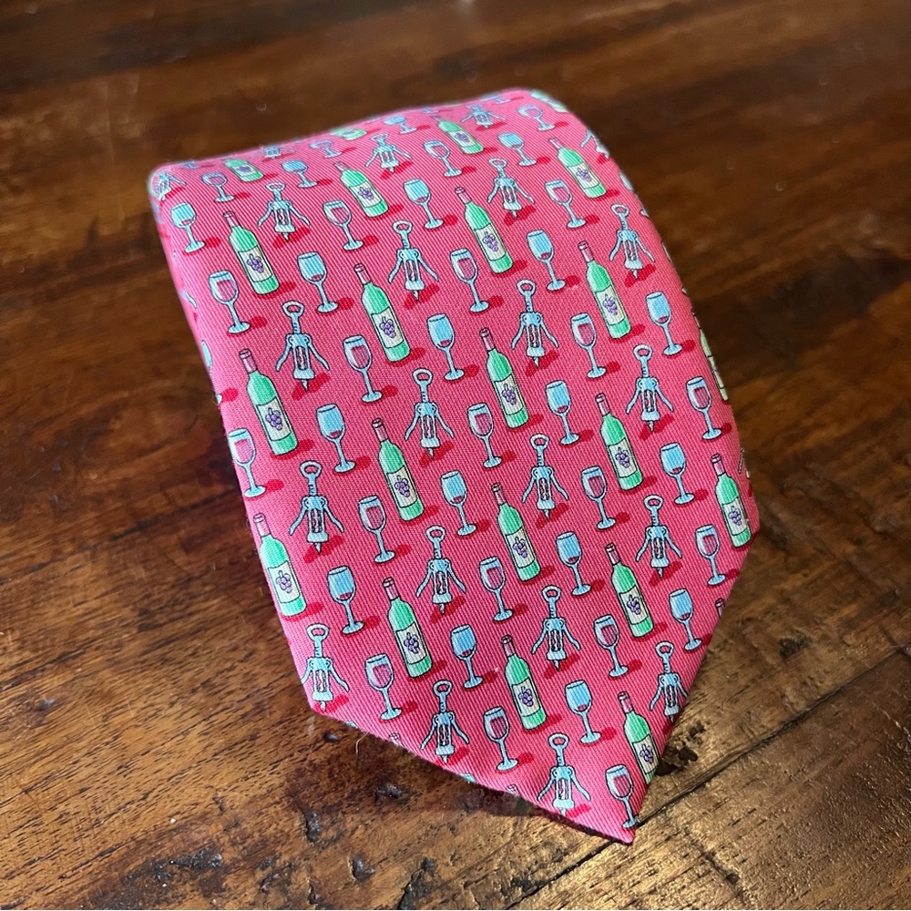 Vineyard Vines Wine + Corkscrews Silk Tie